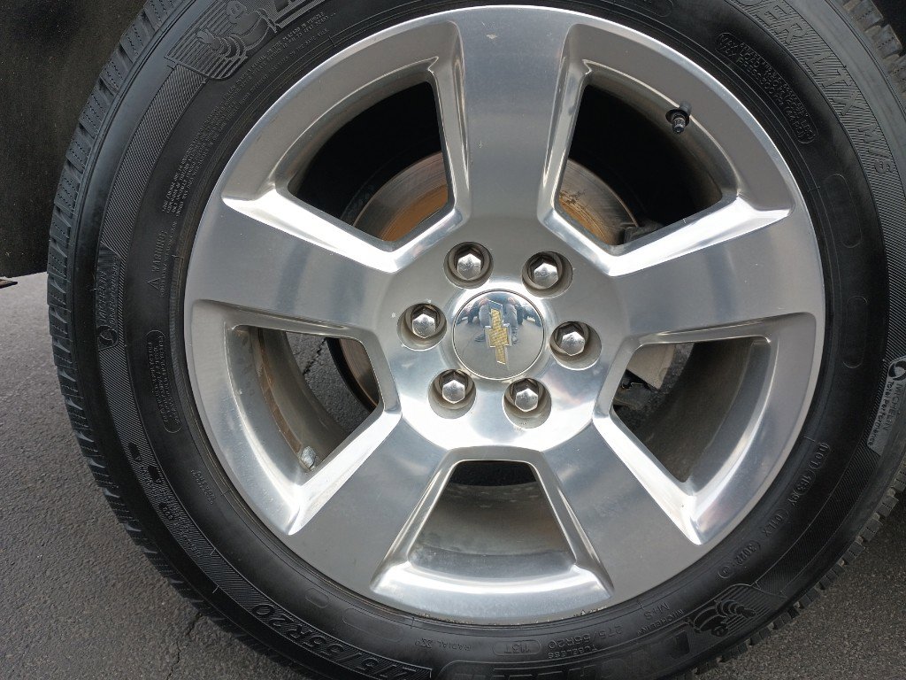 Used 2017 Chevrolet Tahoe LS w/ All-Season Package image 34