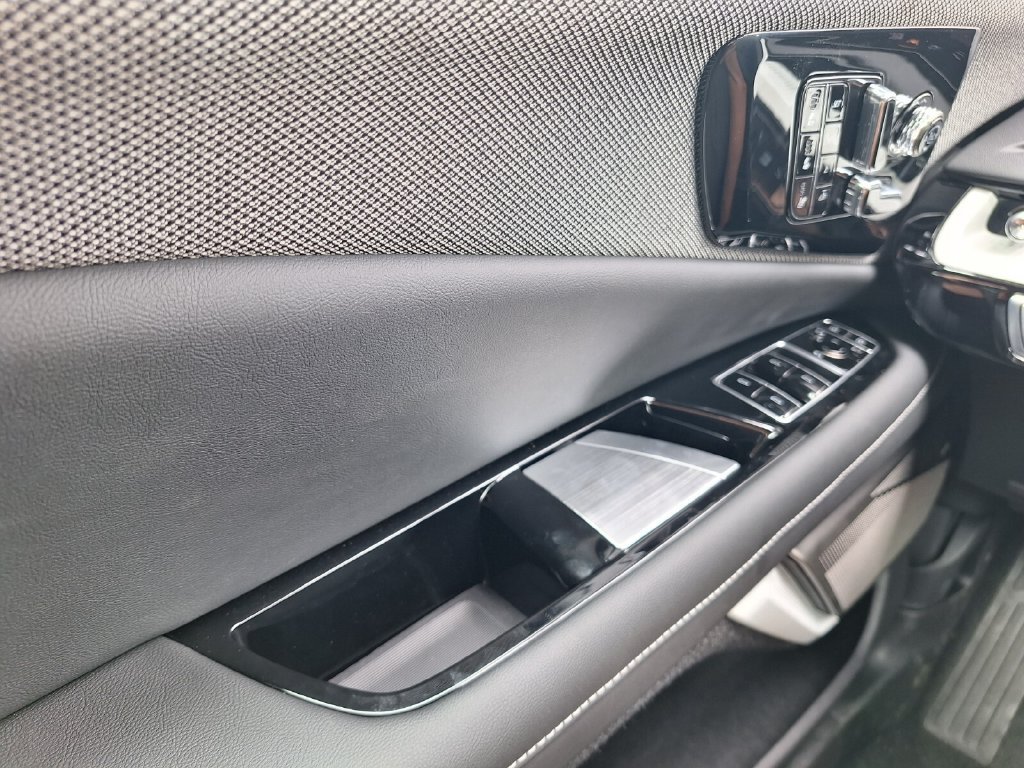 New 2027 Cadillac Optiq Premium Luxury RWD image 20