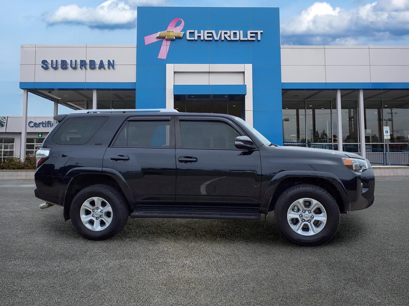Used 2017 Toyota 4Runner SR5 Premium AWD/4WD image 4
