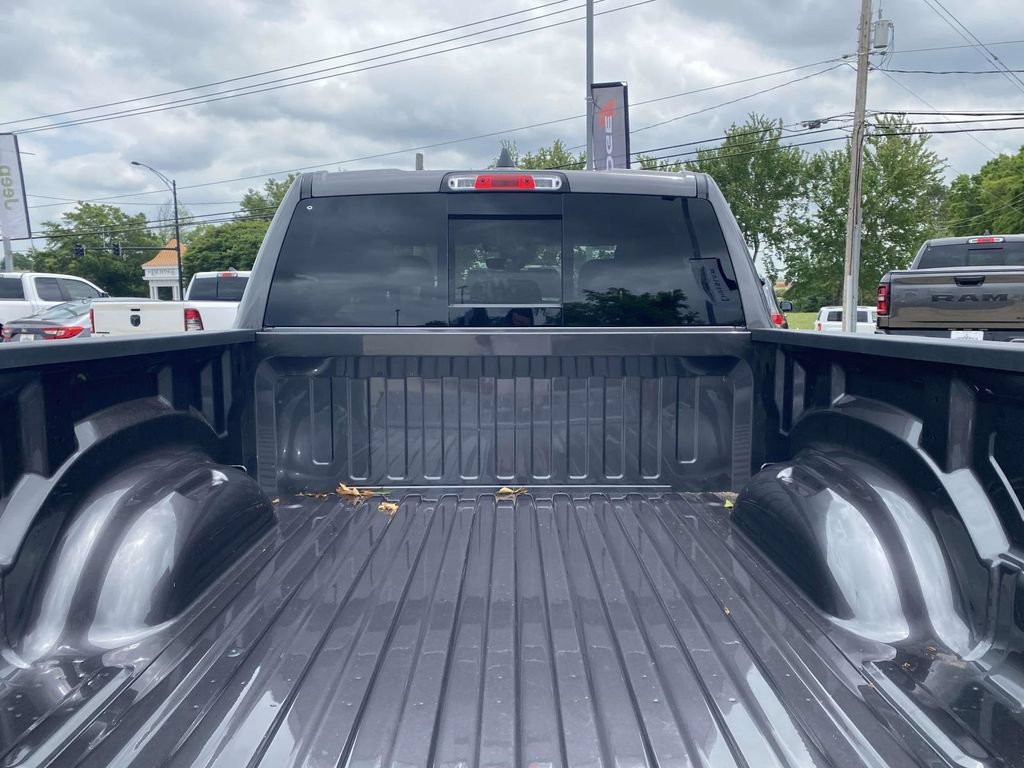 New 2026 RAM 1500 Big Horn AWD/4WD image 9