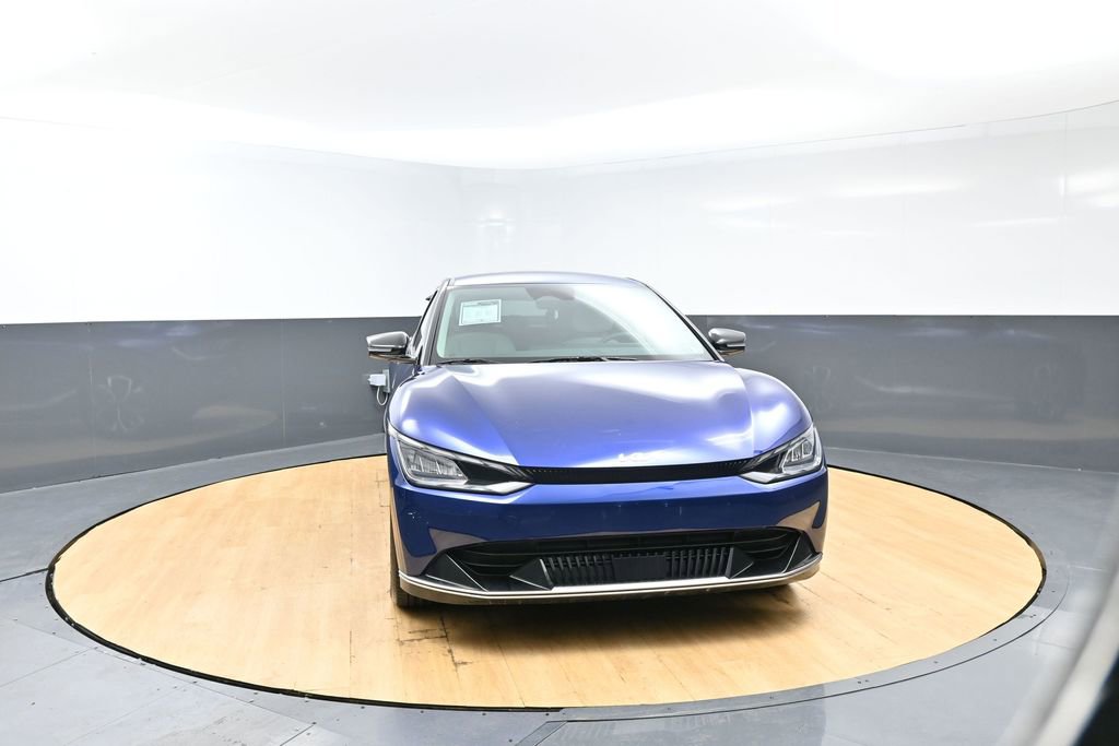 Used 2022 Kia EV6 Wind image 4