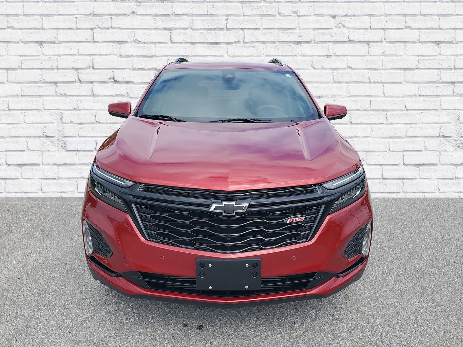 Used 2024 Chevrolet Equinox RS FWD image 2