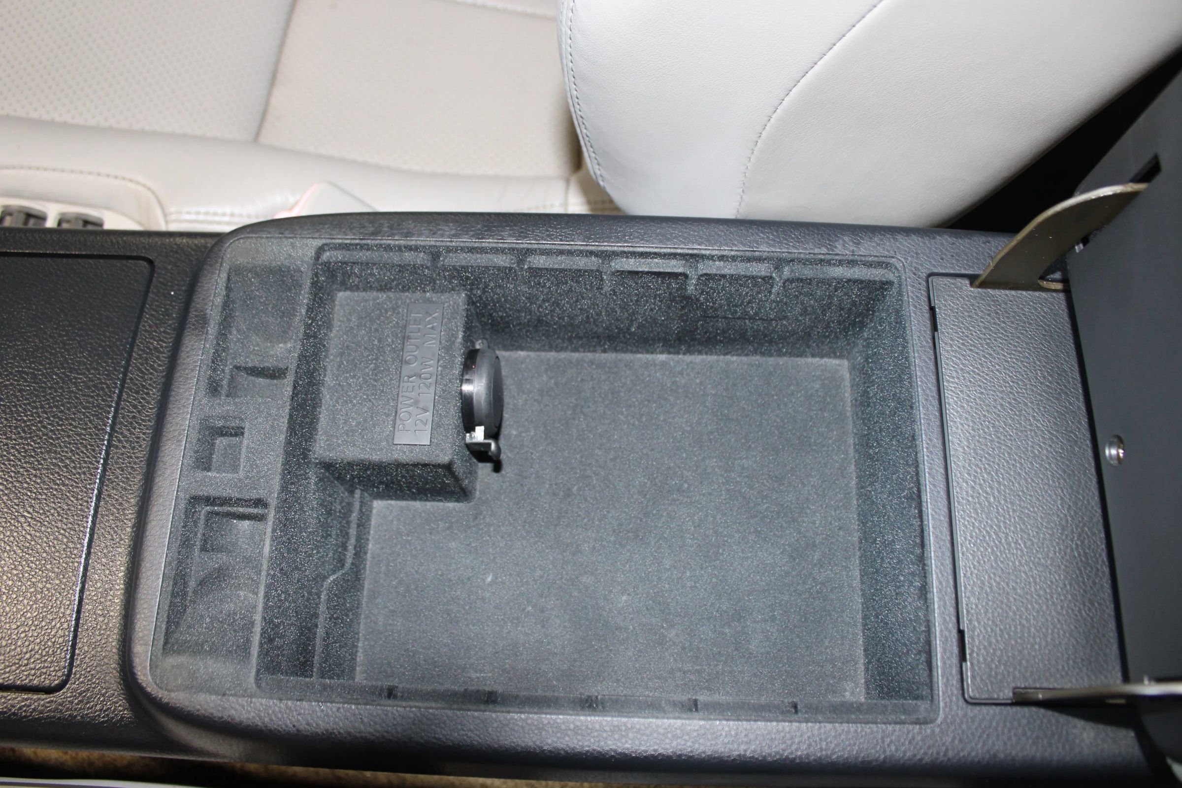 Used 2007 INFINITI G35 Coupe w/ Premium Pkg image 18