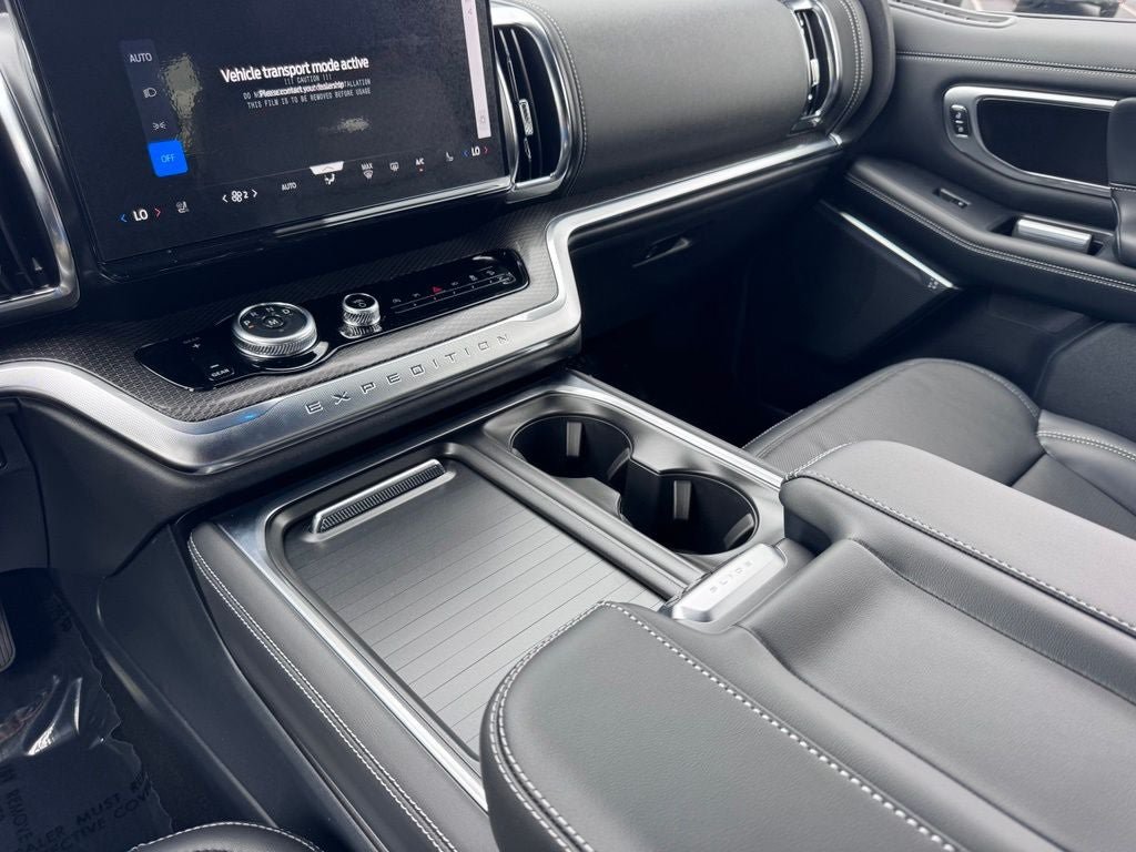 New 2027 Ford Expedition Platinum w/ Stealth Performance Package AWD/4WD image 40