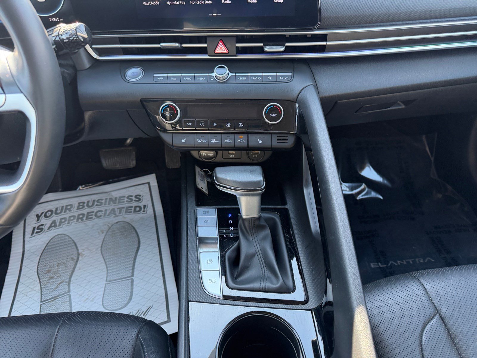 Certified 2023 Hyundai Elantra Limited image 13