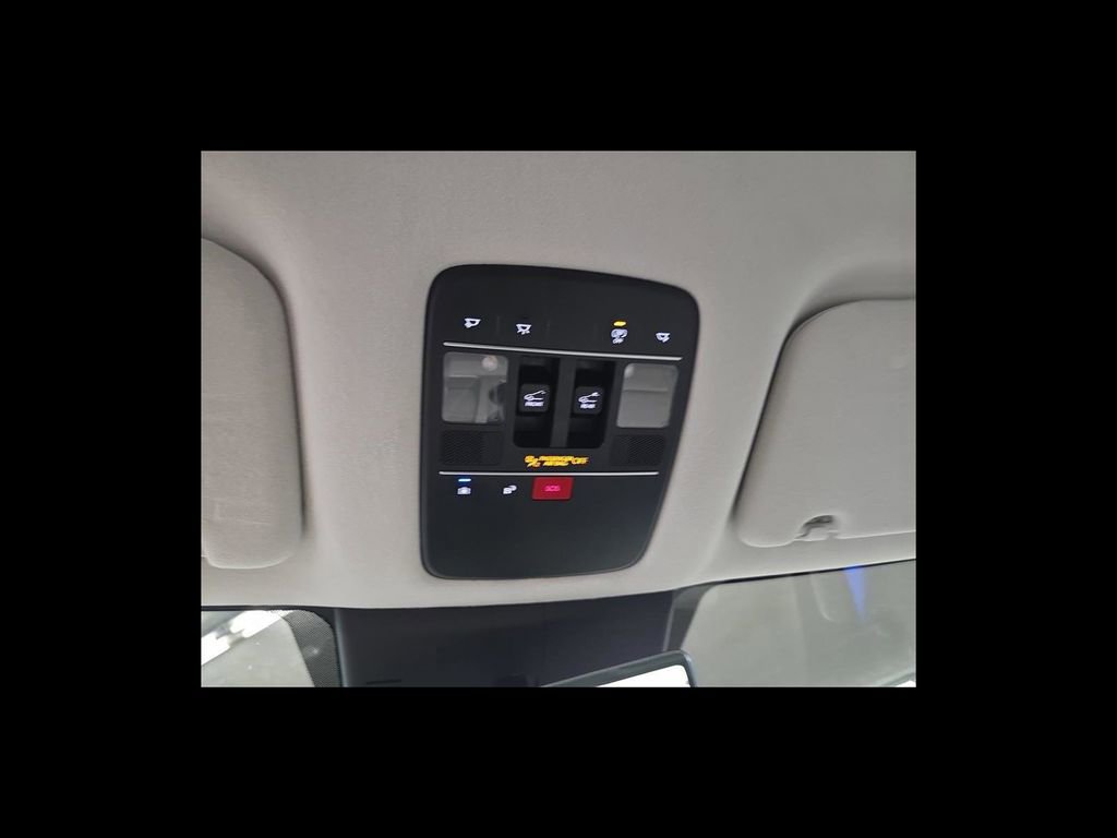 Used 2026 Hyundai Palisade Calligraphy AWD/4WD image 27
