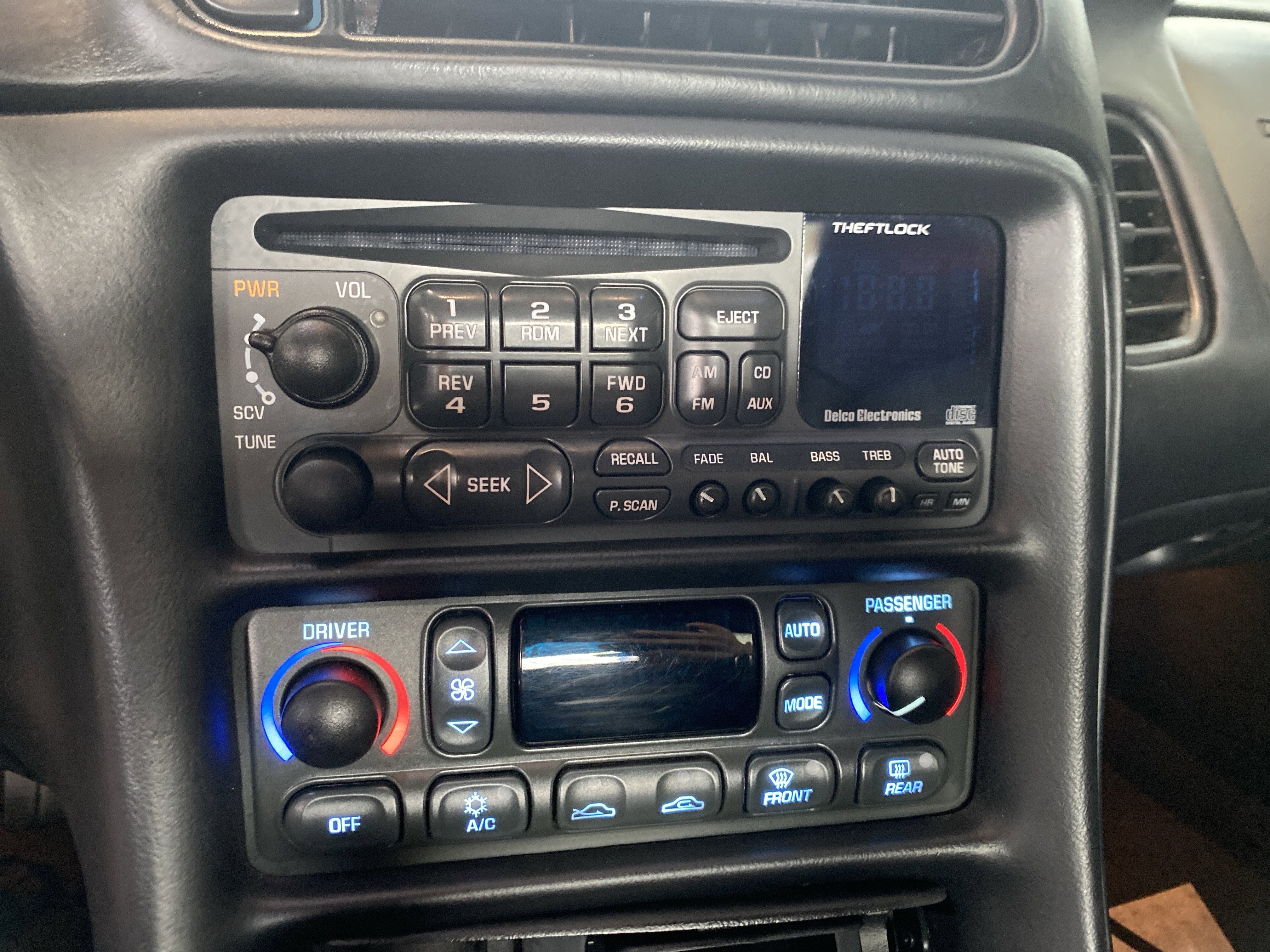 Used 2004 Chevrolet Corvette Z06 w/ Memory Package image 14