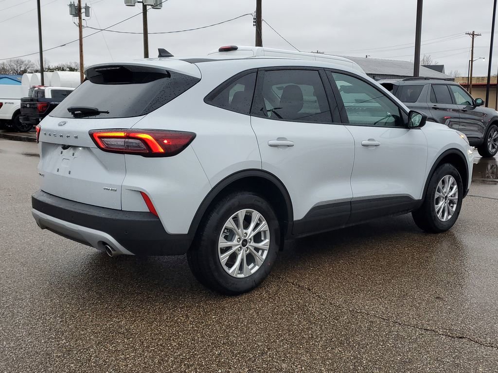 New 2026 Ford Escape Active w/ Tech Pack #1 image 3
