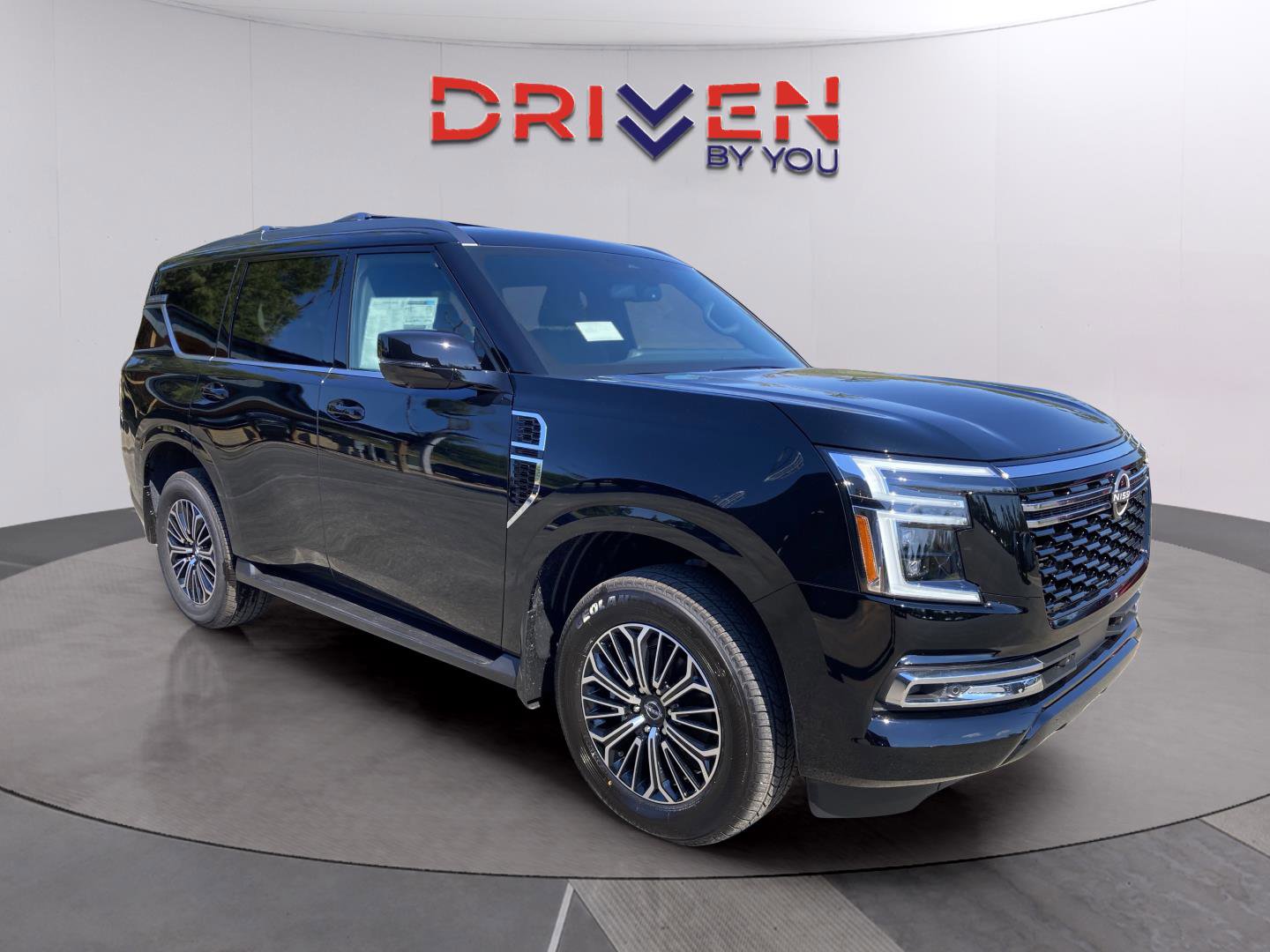 New 2026 Nissan Armada SL w/ Captain's Chari Seat Package image 7