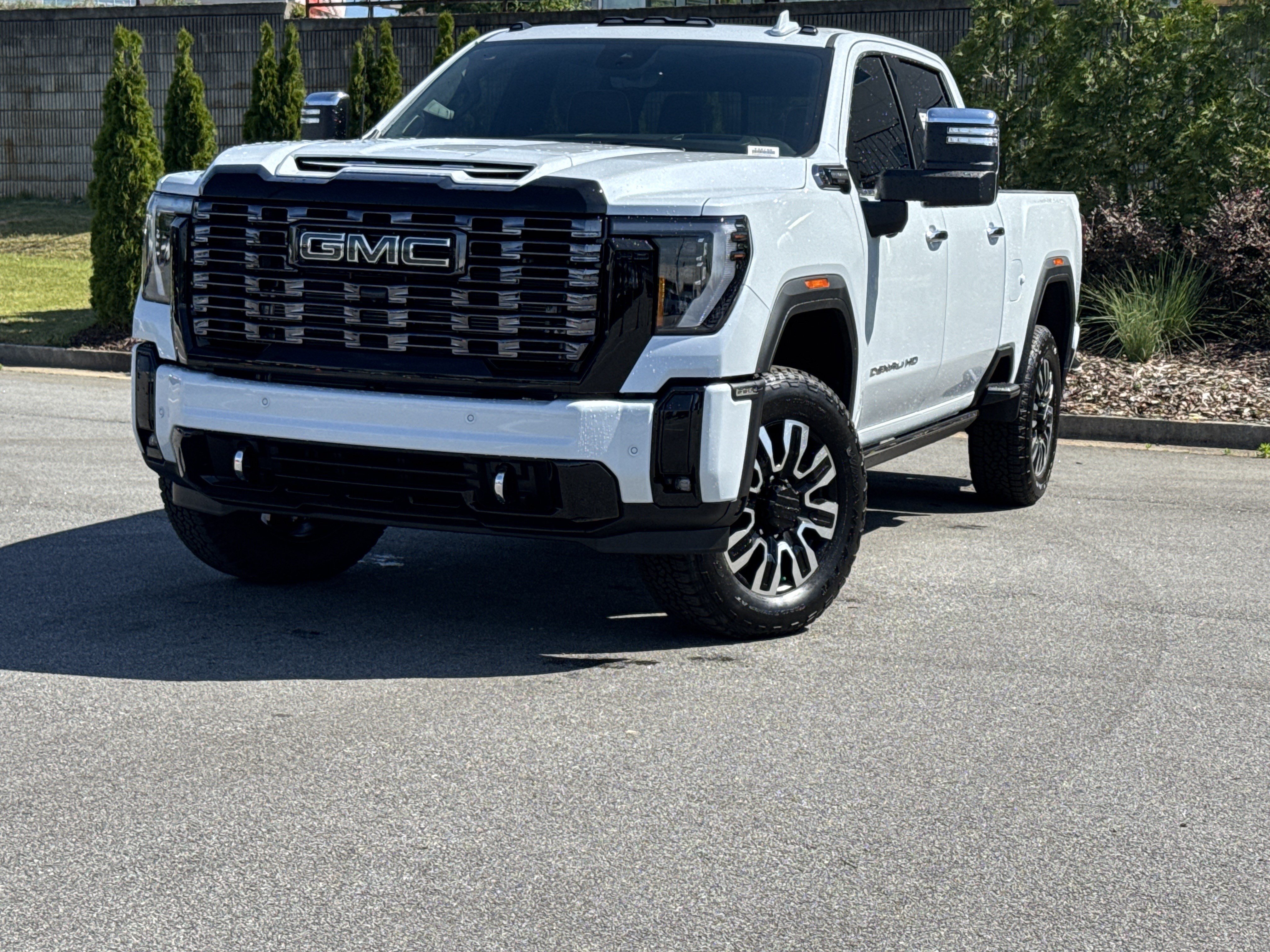 New 2026 GMC Sierra 2500 Denali Ultimate AWD/4WD image 5