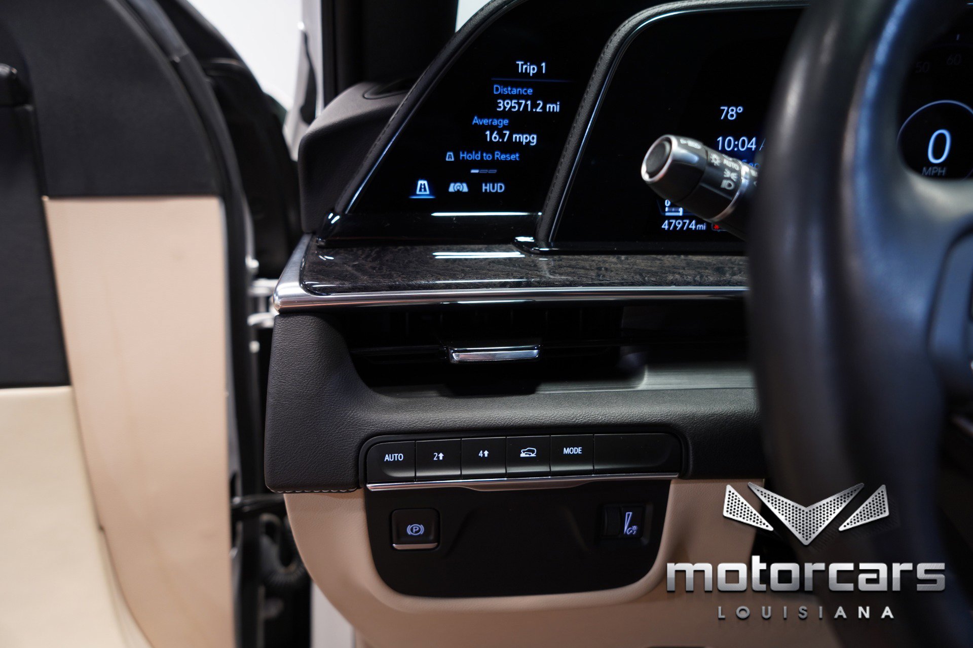 Used 2022 Cadillac Escalade ESV Premium Luxury image 34