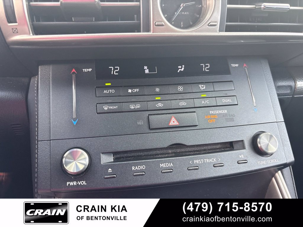 Used 2016 Lexus IS 200t RWD image 13