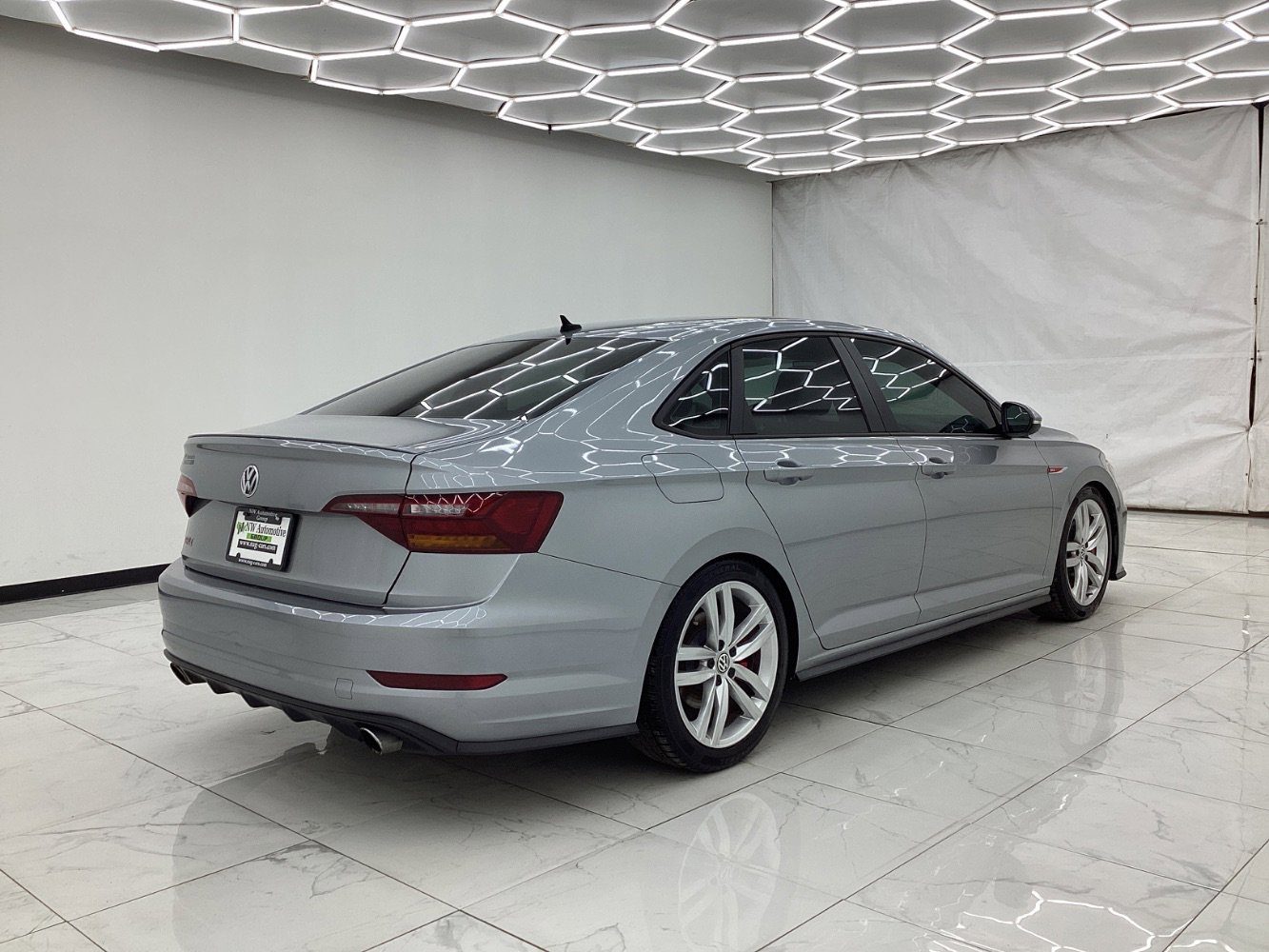 Used 2019 Volkswagen Jetta GLI image 11