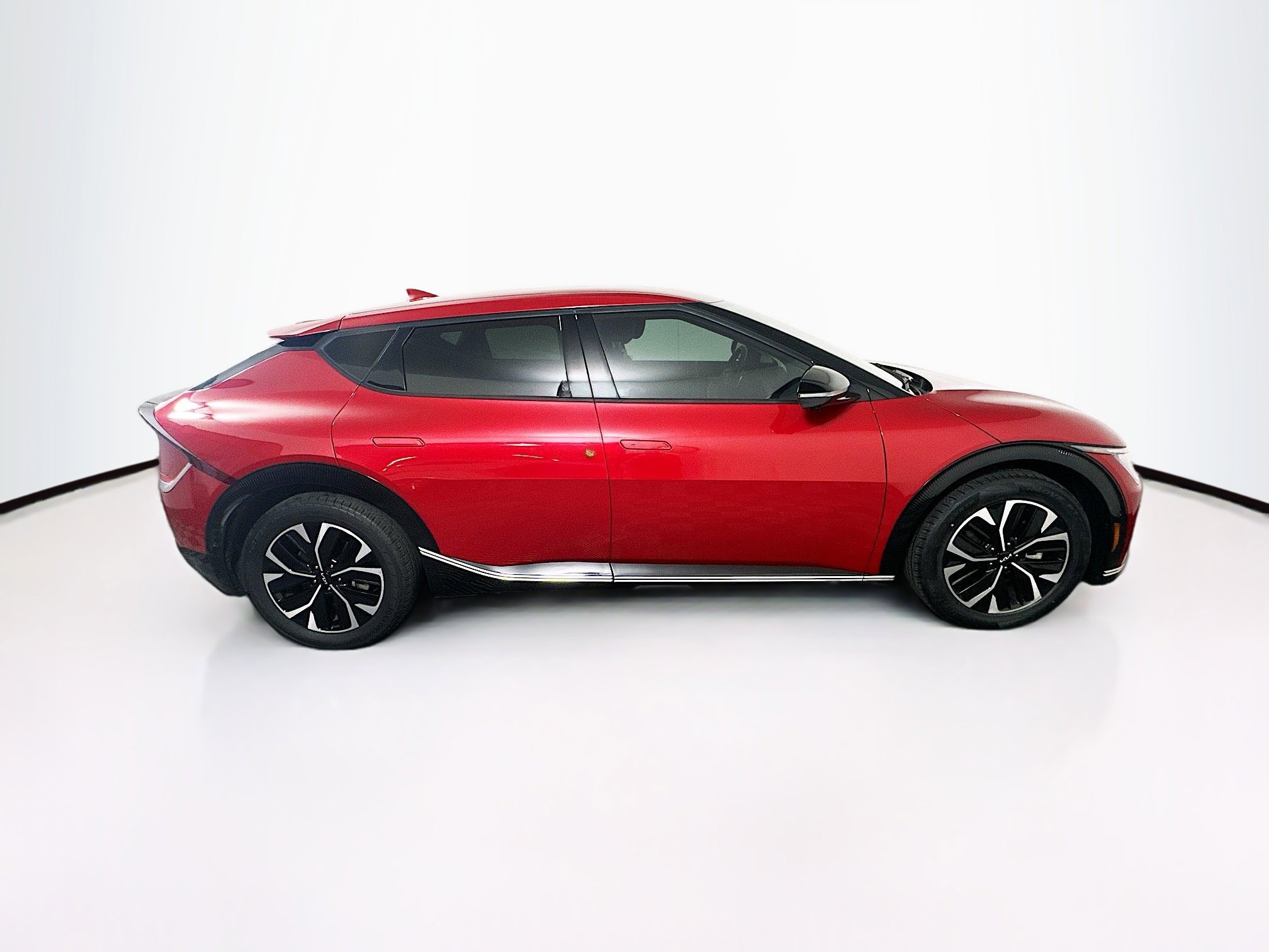 Used 2023 Kia EV6 Wind w/ Wind Technology Package RWD image 10