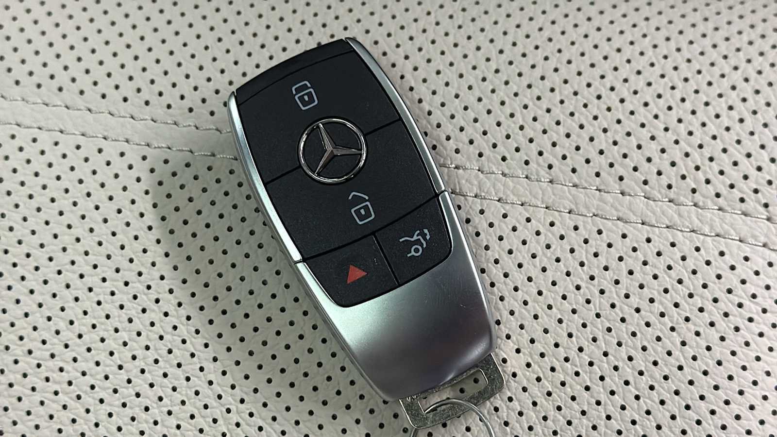 New 2026 Mercedes-Benz GLE 450 4MATIC image 38