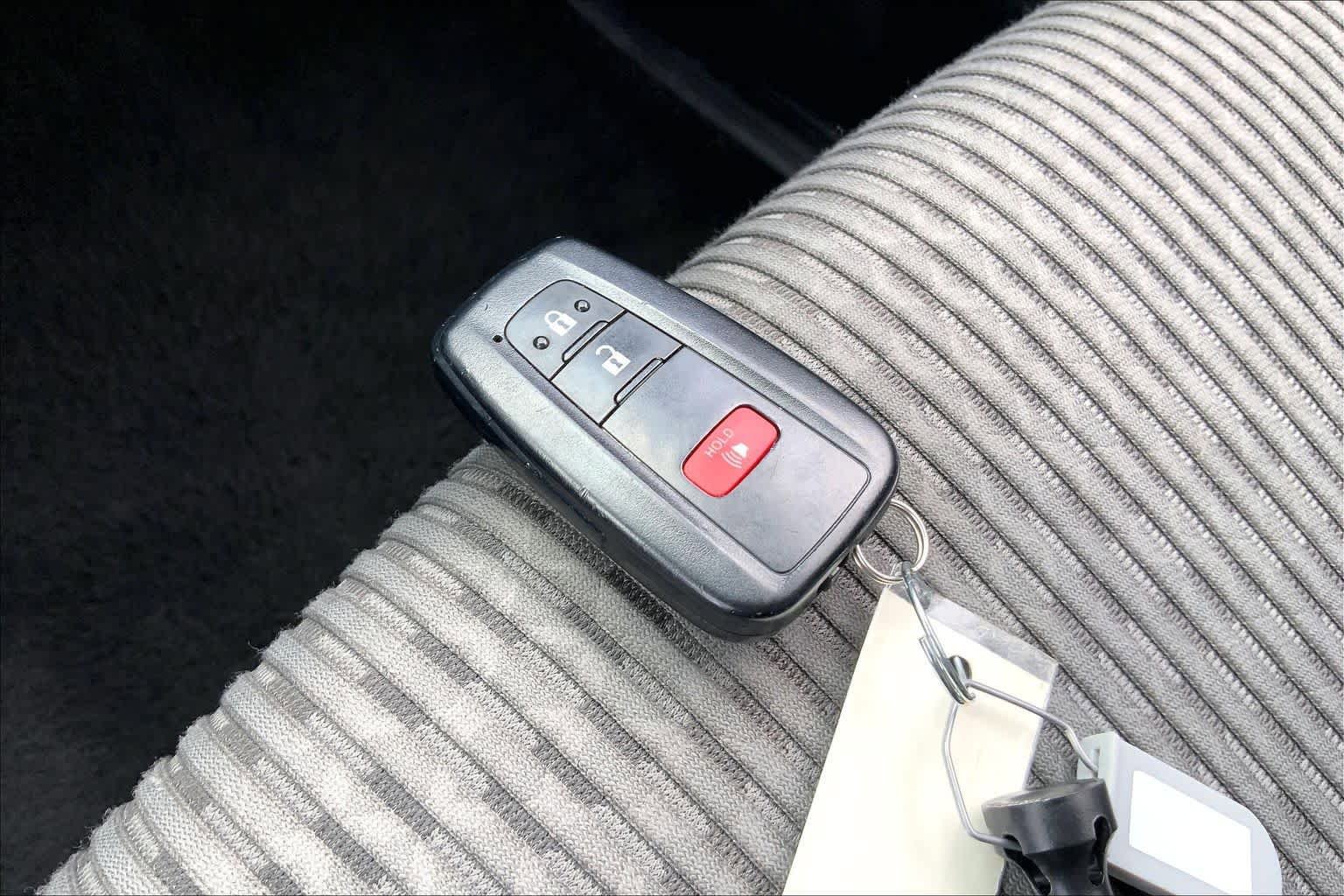 Used 2024 Toyota 4Runner SR5 AWD/4WD image 14
