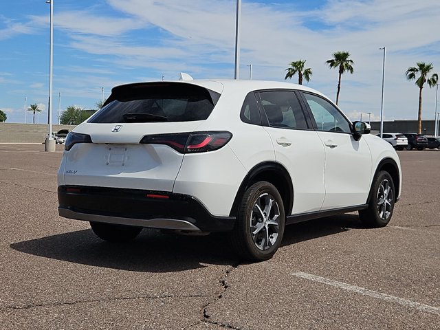 Used 2023 Honda HR-V EX-L image 5