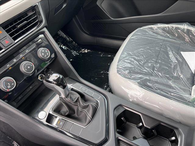 New 2025 Volkswagen Taos S image 13