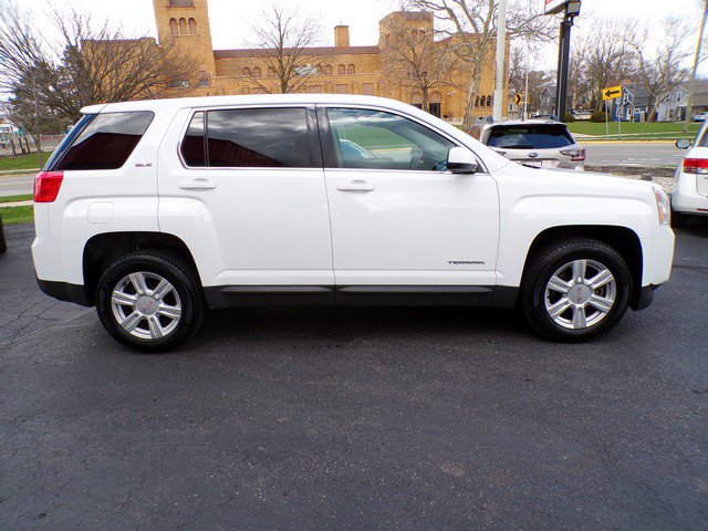 Used 2015 GMC Terrain SLE FWD image 3