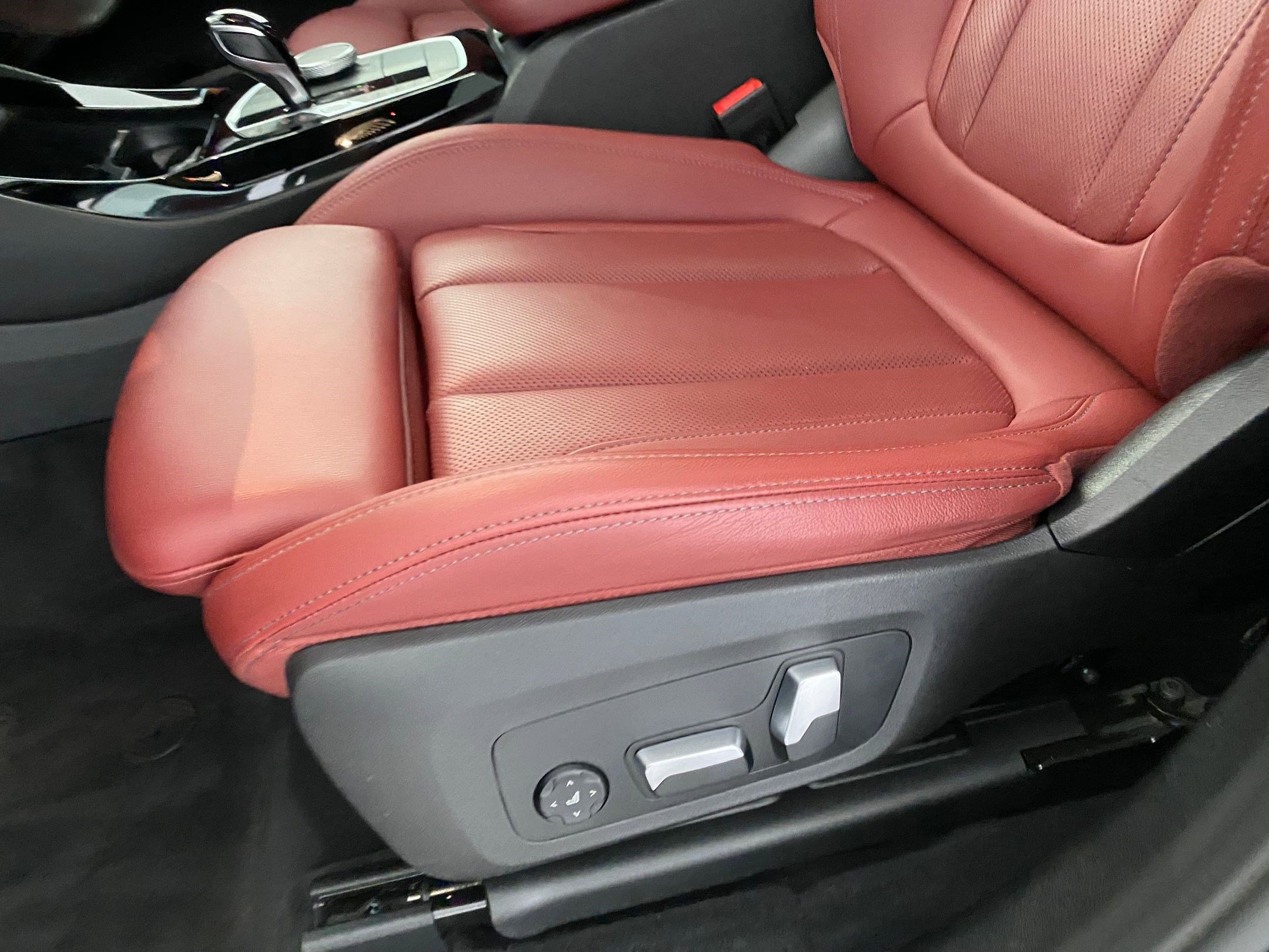 Certified 2022 BMW X3 xDrive30i w/ Convenience Package image 12