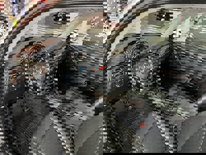 Used 2011 BMW 328i xDrive Coupe image 11