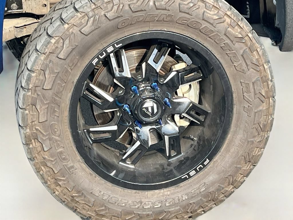 Used 2021 Nissan Titan PRO-4X w/ Pro-4x Convenience Package AWD/4WD image 33