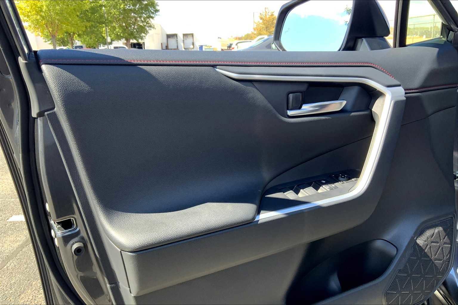 Certified 2025 Toyota RAV4 XSE image 21