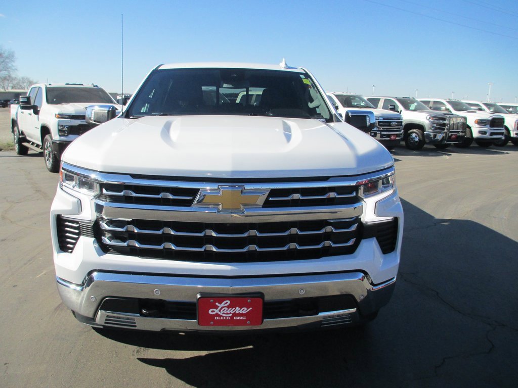 Used 2023 Chevrolet Silverado 1500 LTZ w/ LTZ Convenience Package II image 10