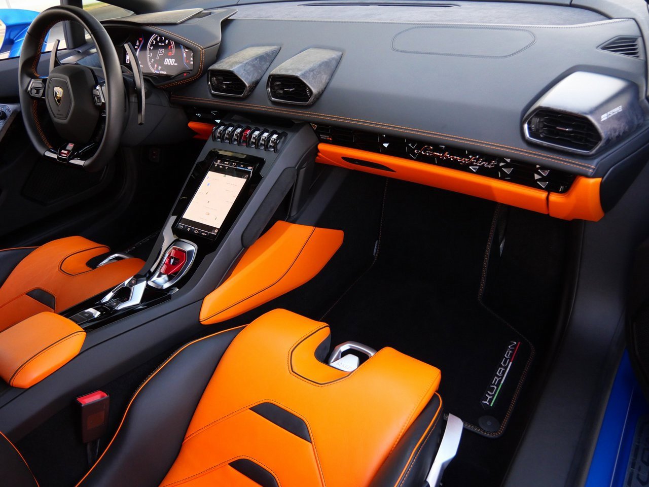 Used 2020 Lamborghini Huracan EVO image 7