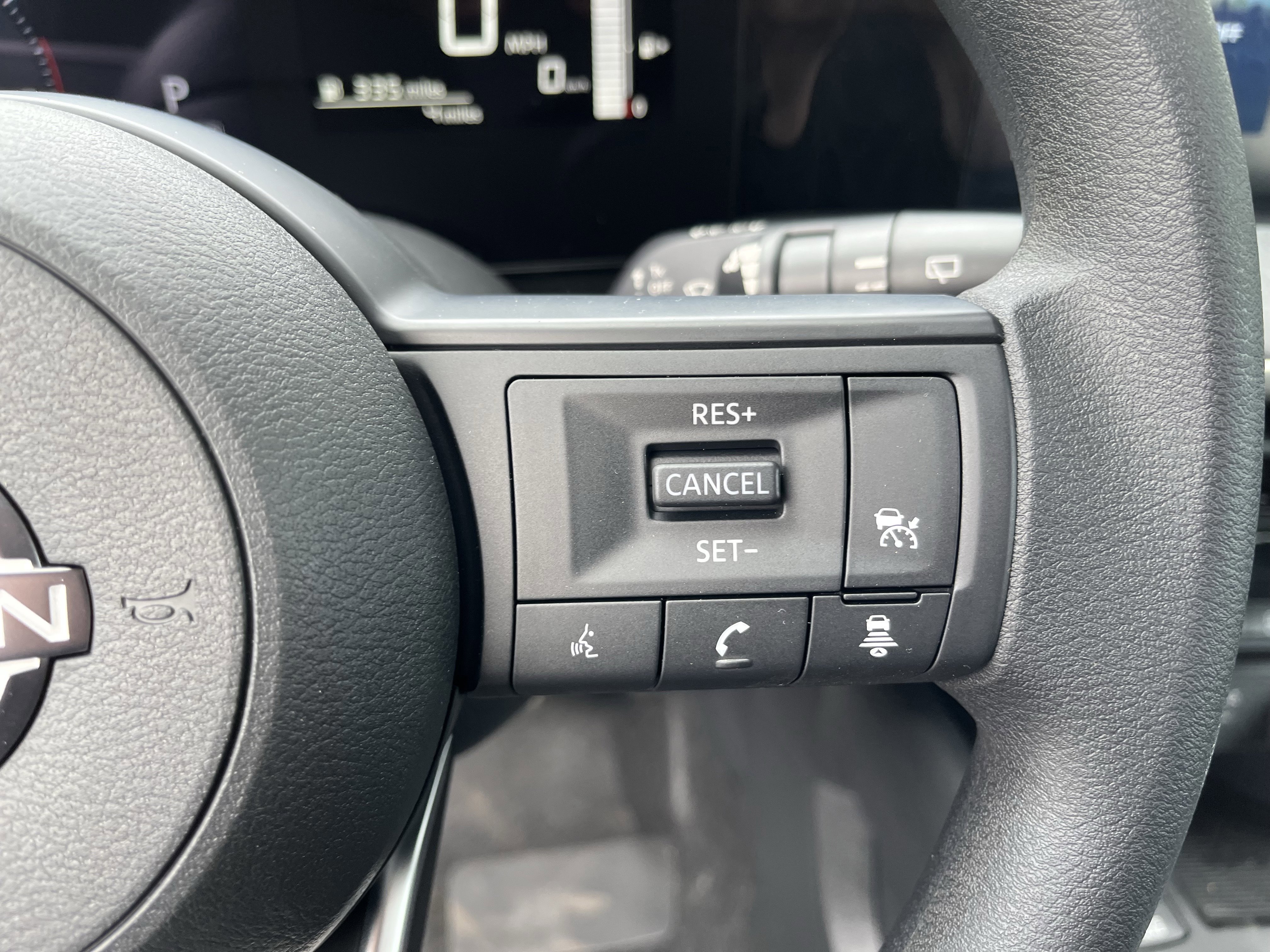 New 2026 Nissan Kicks SV image 13