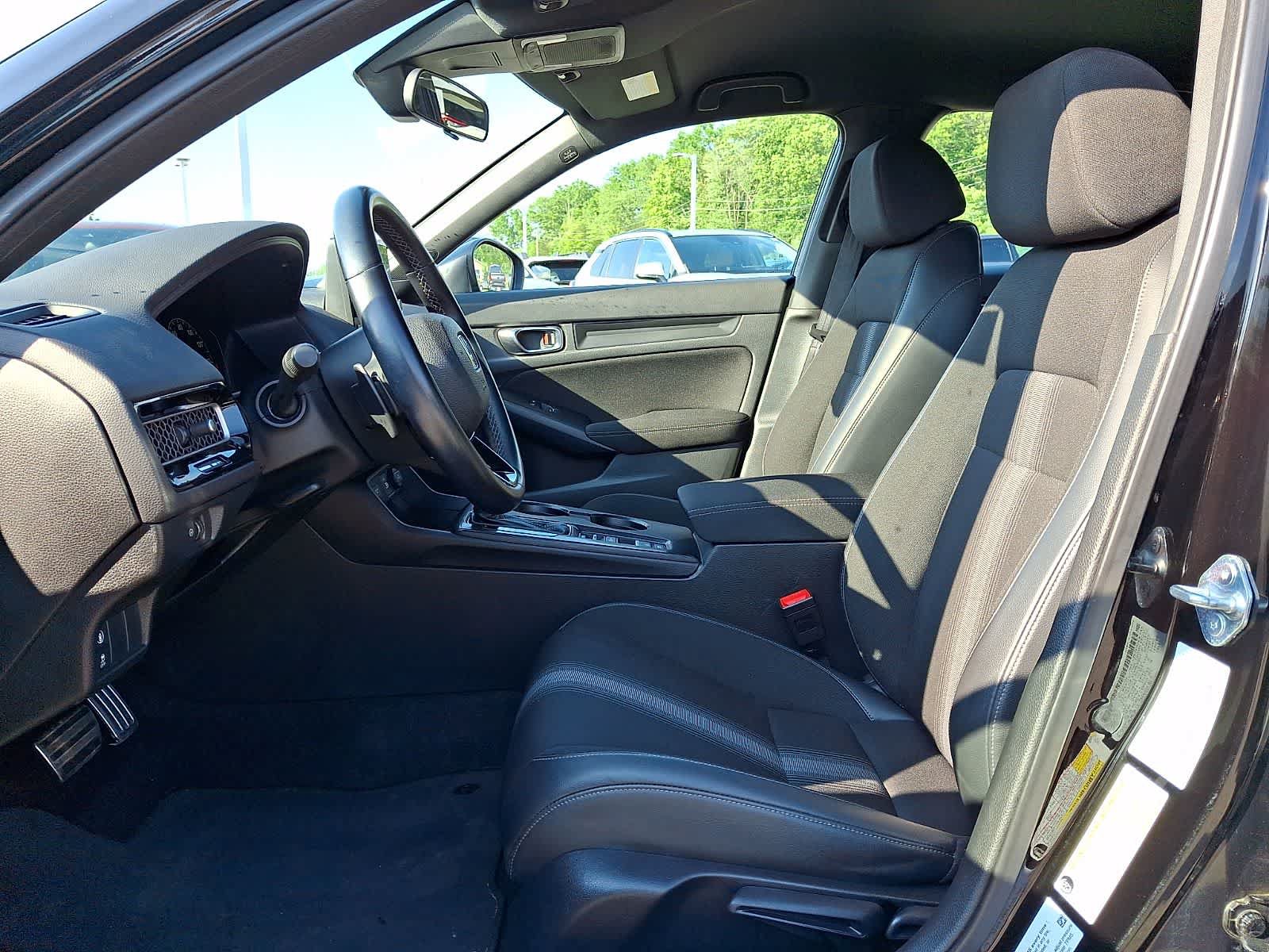 Used 2022 Honda Civic Sport image 14