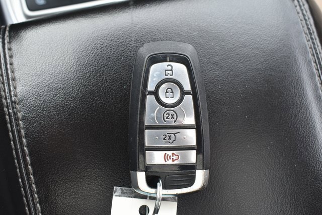 Used 2020 Ford Explorer XLT w/ Equipment Group 202A image 31