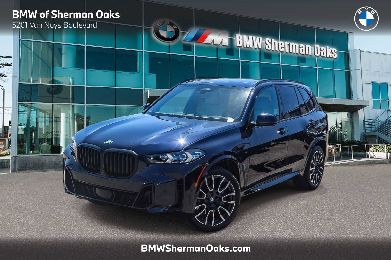 Used 2025 BMW X5 sDrive40i w/ M Sport Package RWD image 1