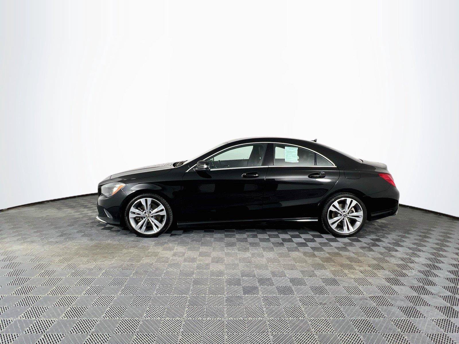 Used 2019 Mercedes-Benz CLA 250 4MATIC image 3