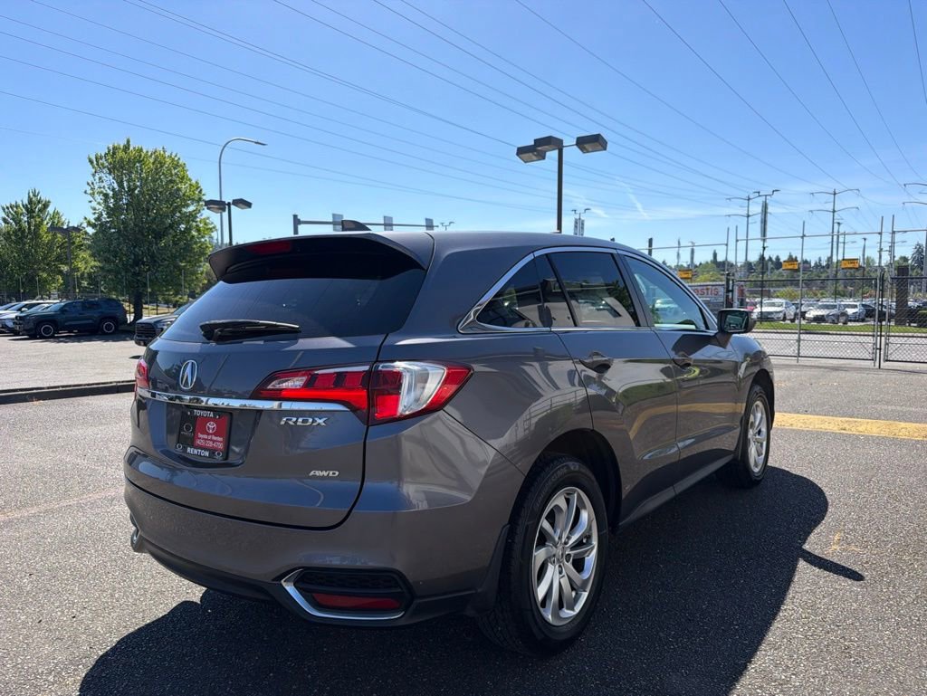 Used 2018 Acura RDX AWD image 5