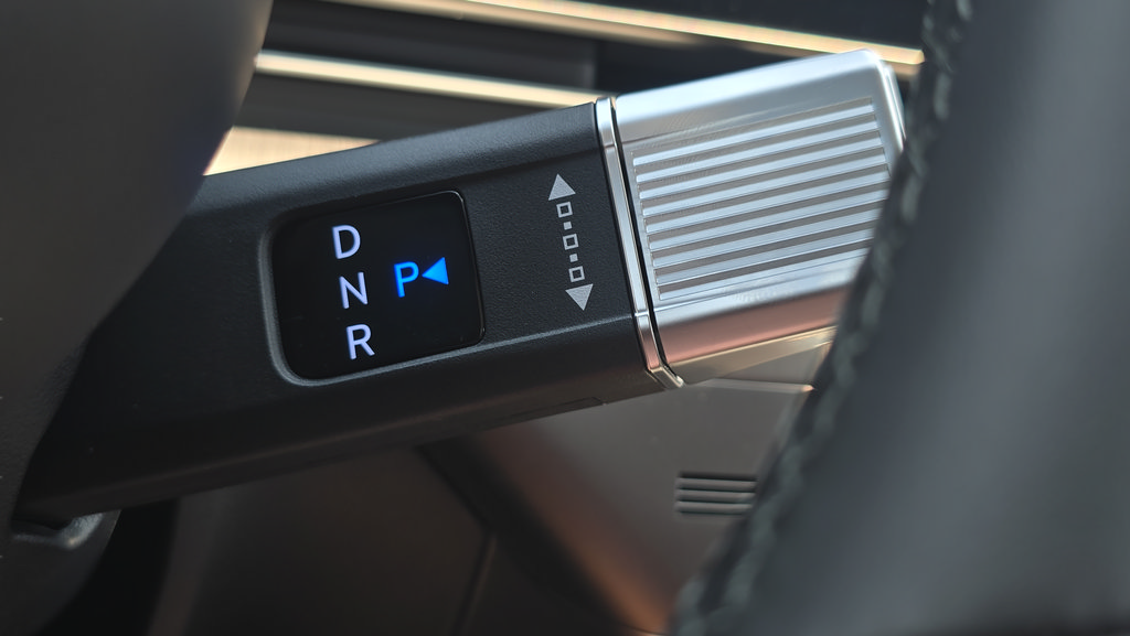 New 2026 Hyundai Kona SEL Premium FWD image 22