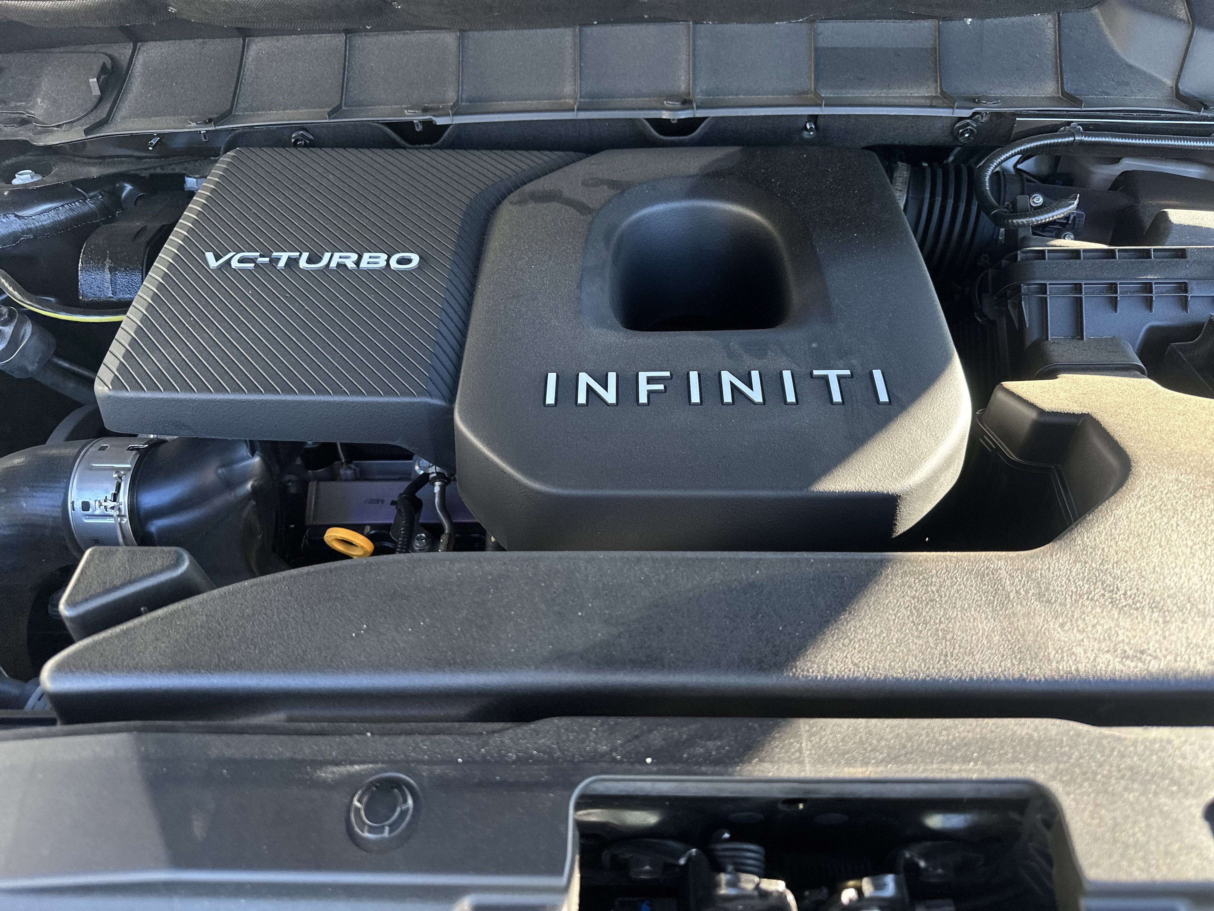 Used 2025 INFINITI QX60 Sensory w/ Vision Package image 9