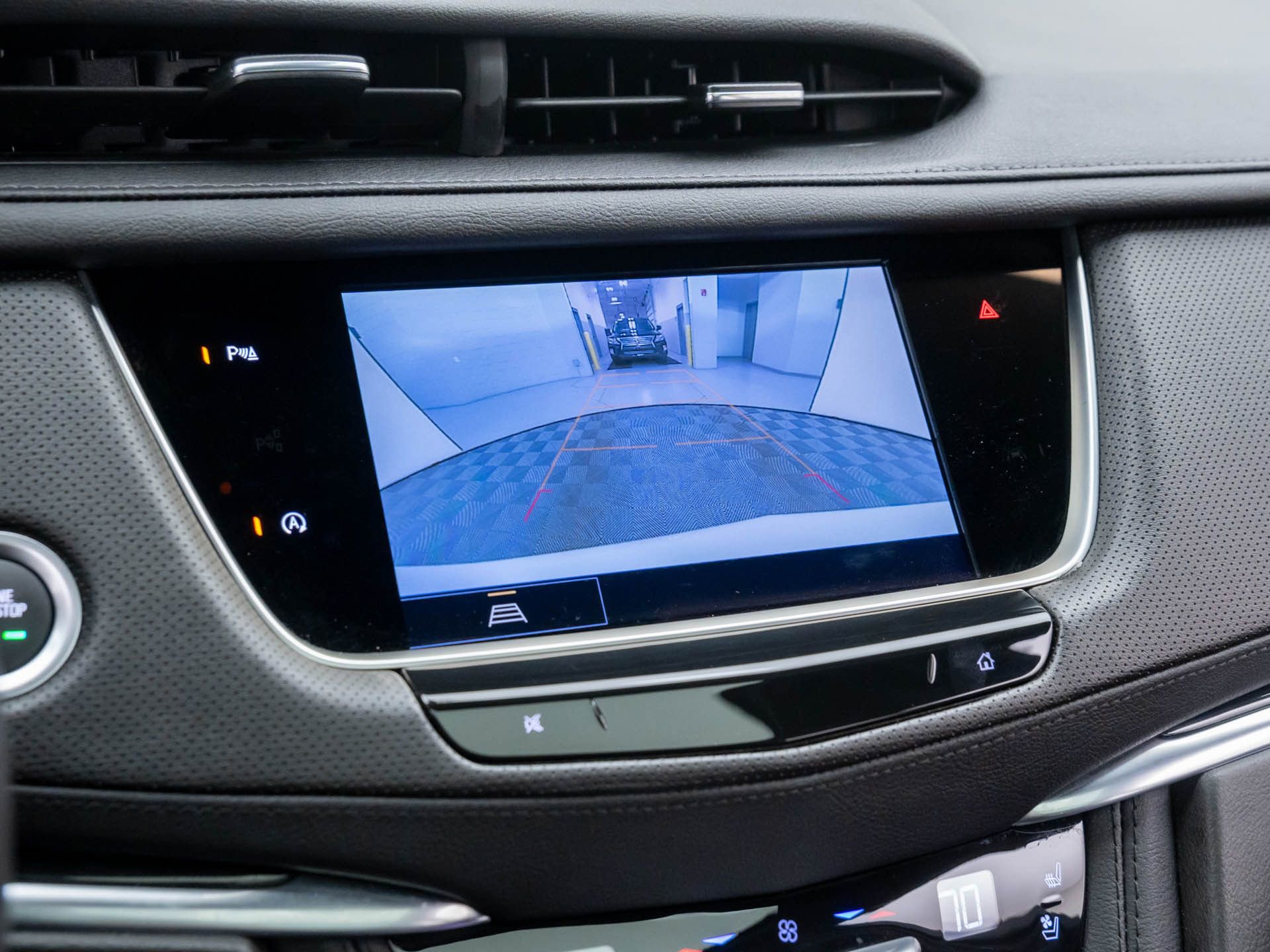 Certified 2025 Cadillac XT5 Premium Luxury image 28