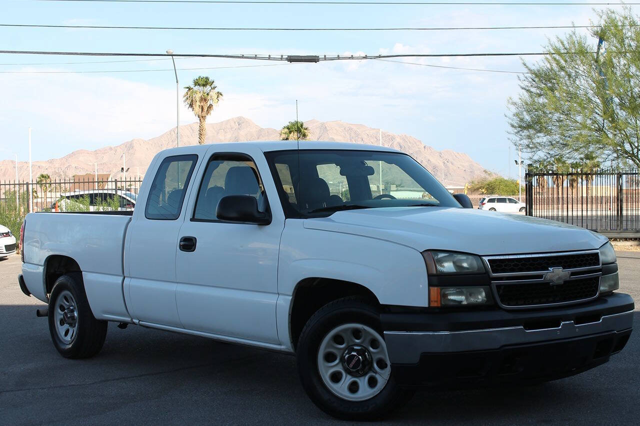 Used 2006 Chevrolet Silverado 1500 W/T RWD image 6