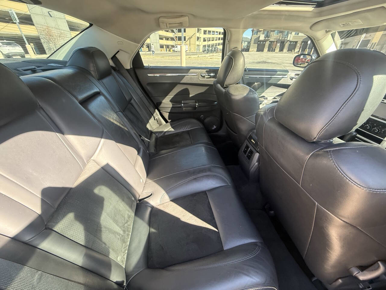 Used 2010 Chrysler 300 SRT8 w/ SRT Option Group II image 23