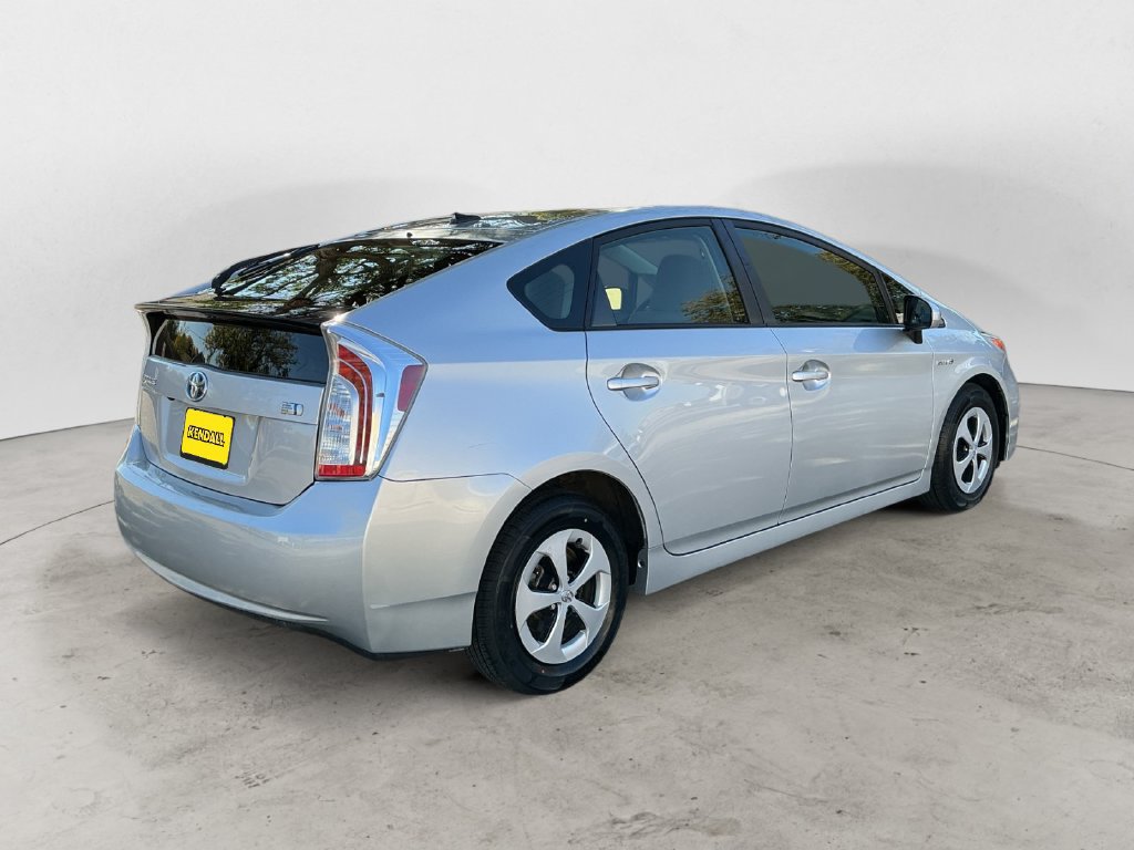 Used 2015 Toyota Prius Three FWD image 8