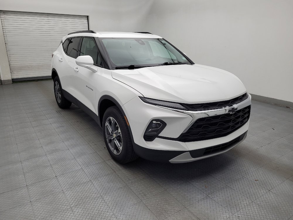 Used 2024 Chevrolet Blazer LT w/ Convenience Package FWD image 13