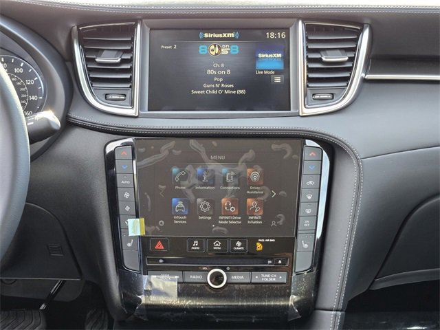 New 2025 INFINITI QX50 Luxe image 17