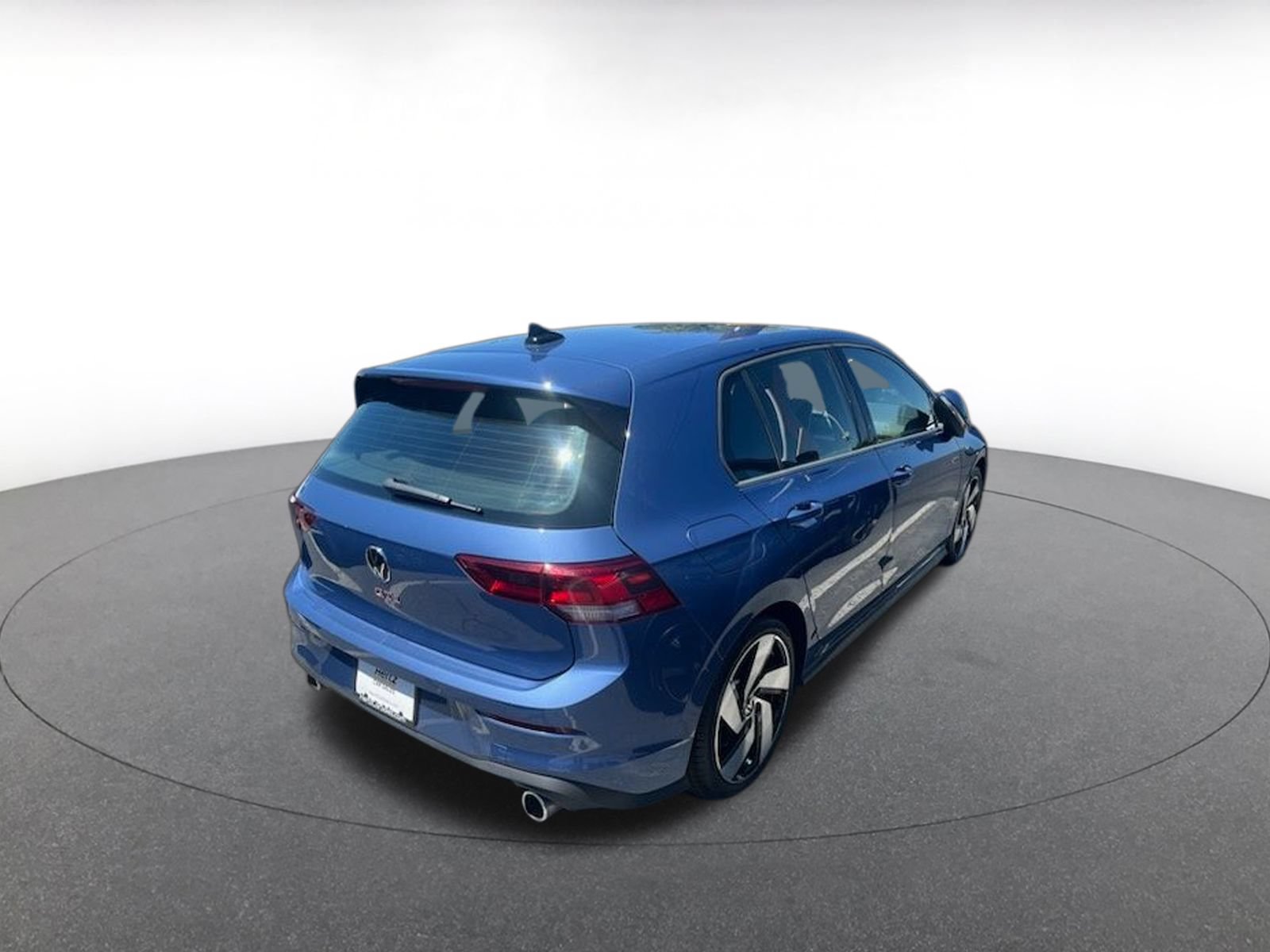 Used 2026 Volkswagen Golf S FWD image 8