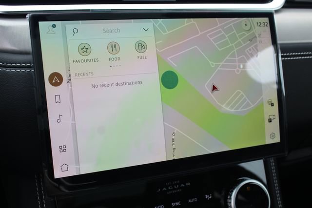 New 2026 Jaguar F-PACE R-Dynamic S image 18