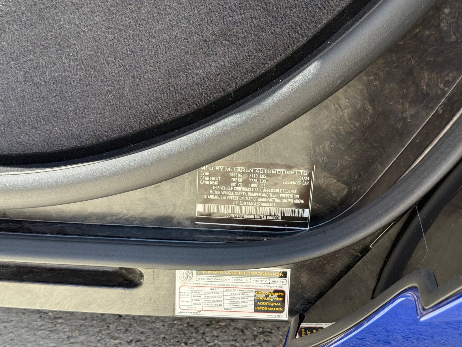 Used 2024 McLaren 750S RWD image 39