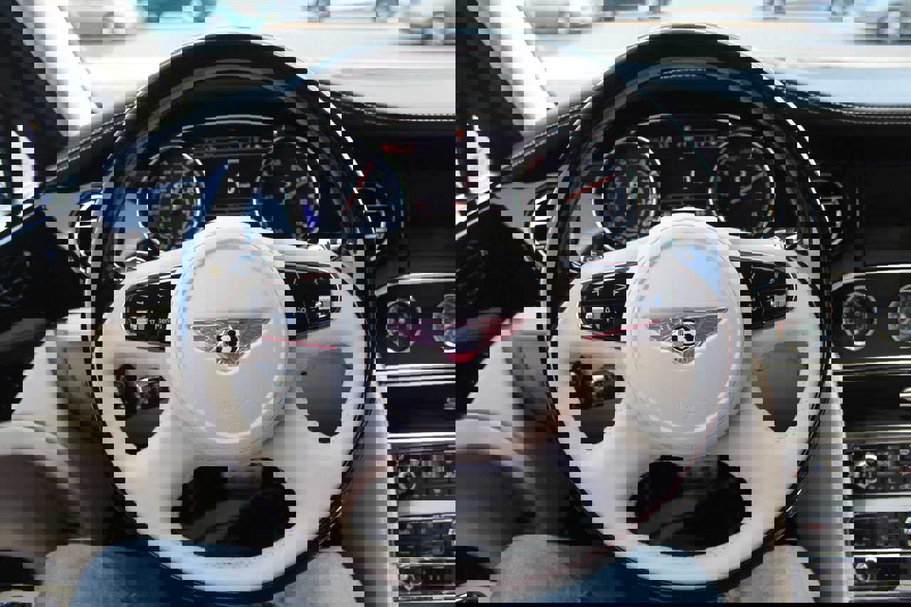 Used 2013 Bentley Mulsanne image 8