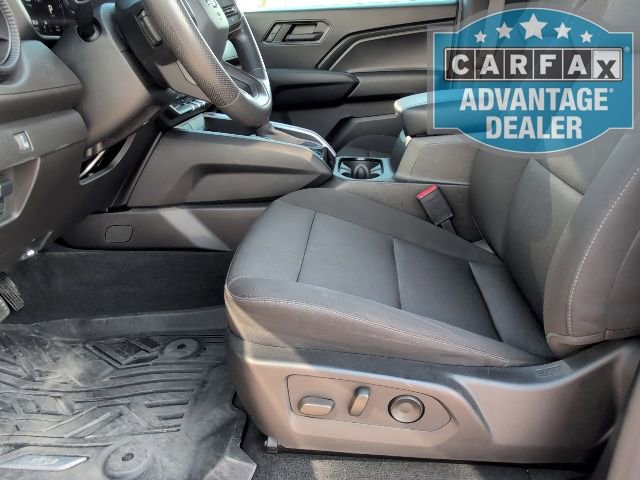 Used 2024 Chevrolet Colorado Trail Boss w/ Technology Package image 13