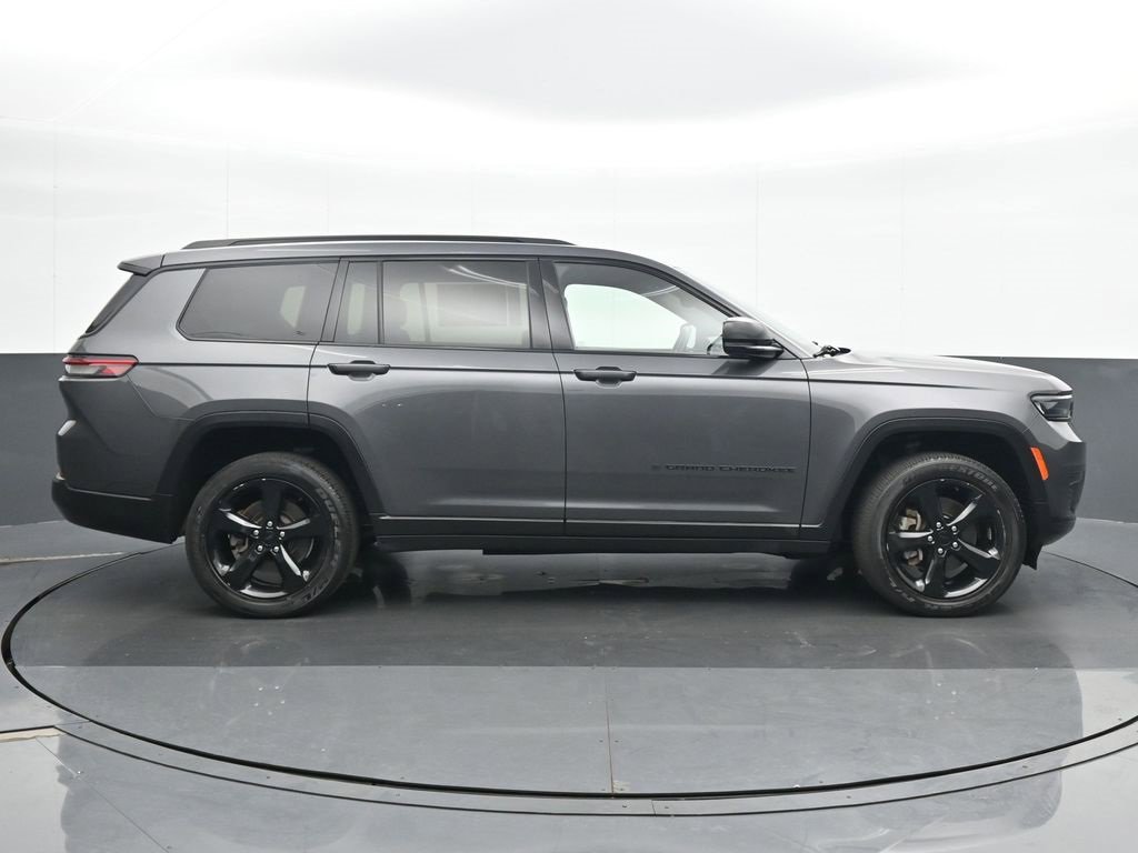 Used 2021 Jeep Grand Cherokee L Laredo image 7