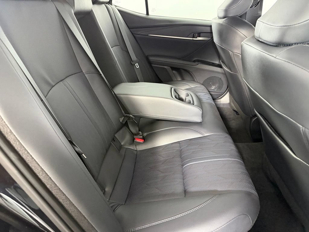 Used 2026 Toyota Camry XSE FWD image 27